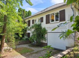 Agréable villa avec piscine dans un quartier résidentiel !